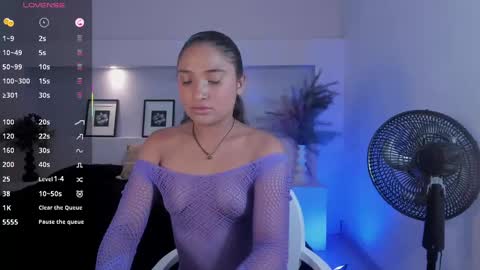 Bella online show from 25, 10, 2025