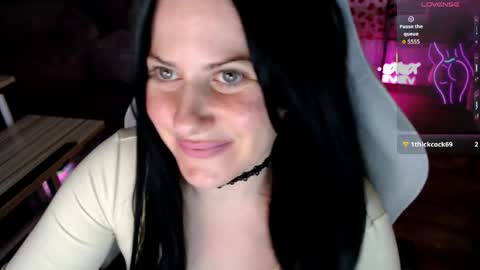 Snapshot of bellastar84 chatting on 3, 6, 2026 Starr40 online show from 3, 6, 2026