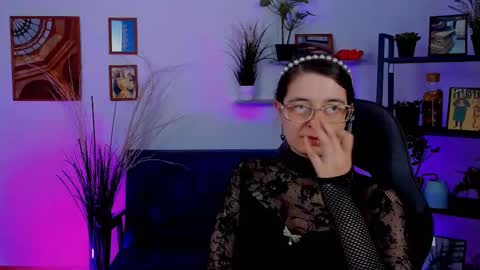 Bella. Ntmu online show from 9, 1, 2025