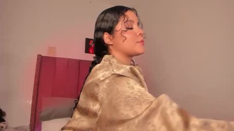 Snapshot of bellaxtar chatting on 7, 3, 2025 Bella online show from 7, 3, 2025