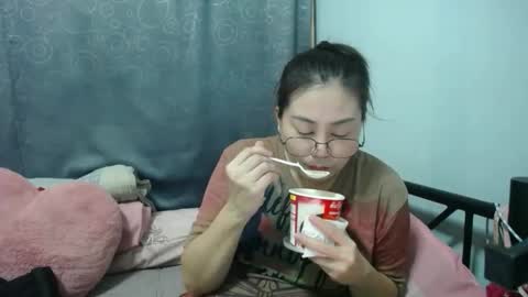 Snapshot of bellbabe chatting on 17, 3, 2026 Bella online show from 17, 3, 2026