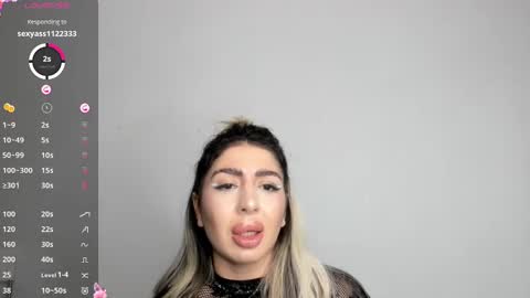 LucyJelly online show from 5, 12, 2024