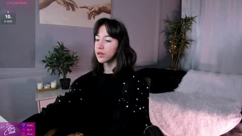 Snapshot of belle_via chatting on 27, 2, 2025 Bella online show from 27, 2, 2025