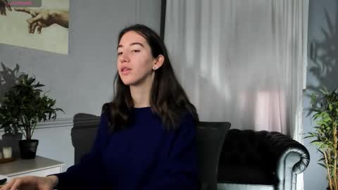 Snapshot of belle_via chatting on 14, 9, 2025 Bella online show from 14, 9, 2025