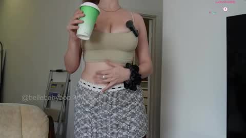 Snapshot of bellebabyboo chatting on 30, 4, 2026 BELLE online show from 30, 4, 2026