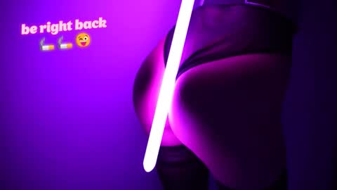 Your Annabelle Wolf  online show from 17, 2, 2026