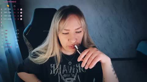 Snapshot of bellezza_ chatting on 22, 5, 2026 Your Annabelle Wolf online show from 22, 5, 2026