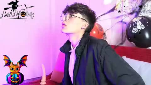 Neon online show from 17, 10, 2025