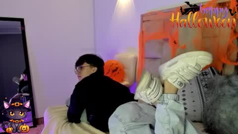 Neon online show from 20, 10, 2025