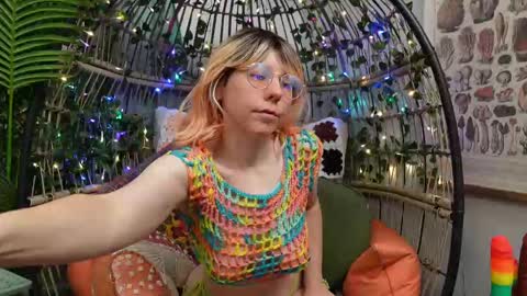 Willow online show from 6, 10, 2025