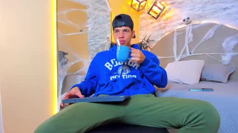 BENJAMIN online show from 21, 10, 2025