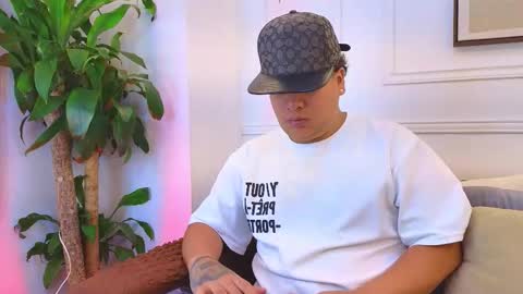 bennett_alejoo online show from 19, 3, 2026