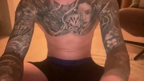 Snapshot of bennibrentty chatting on 31, 10, 2025 bennibrentty online show from 31, 10, 2025