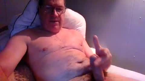 Snapshot of bennybutterfly007 chatting on 6, 2, 2026 bennybutterfly007 online show from 6, 2, 2026