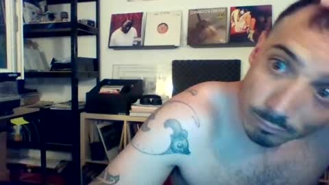 BennyHola online show from 22, 6, 2026