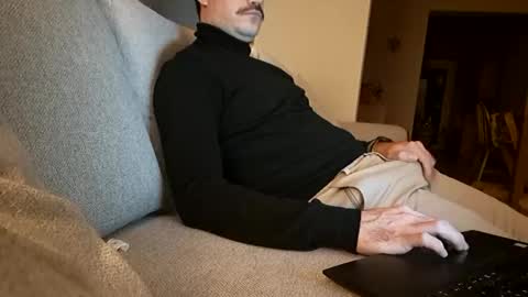 benoitgmx12 online show from 15, 11, 2025