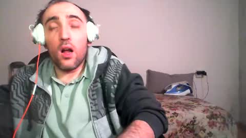 bentish online show from 1, 1, 2025