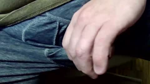 Snapshot of bentley507070 chatting on 25, 11, 2025 Ben online show from 25, 11, 2025