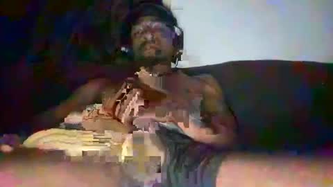 Snapshot of bentley_pov chatting on 9, 4, 2026 bentley_pov online show from 9, 4, 2026