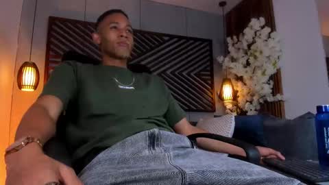 bento_fox online show from 16, 10, 2025