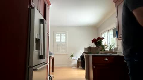 benz10001 online show from 16, 2, 2025