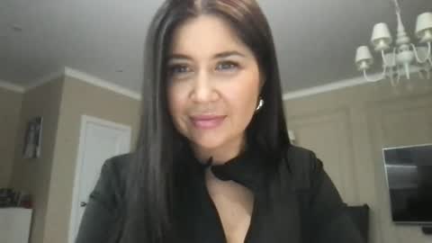 Karolina online show from 26, 2, 2025