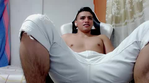 Bergon77 online show from 10, 3, 2025