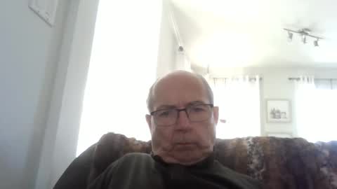 Snapshot of bernard1102 chatting on 22, 2, 2026 bernard1102 online show from 22, 2, 2026