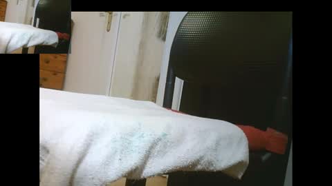 Snapshot of bernardo1968 chatting on 16, 12, 2024 bernardo1968 online show from 16, 12, 2024