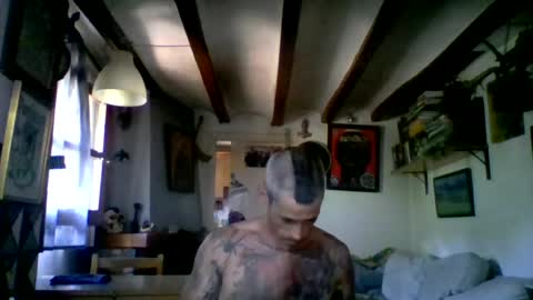 Snapshot of bernichaos77 chatting on 19, 7, 2026 bernichaos77 online show from 19, 7, 2026