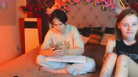 Snapshot of berry_assortment chatting on 21, 11, 2025 Your sweet Tara and Eva online show from 21, 11, 2025