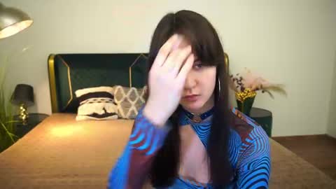 Snapshot of berrydiva chatting on 7, 7, 2026 Violette online show from 7, 7, 2026