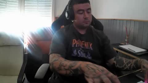 Snapshot of berto3389 chatting on 8, 6, 2026 berto3389 online show from 8, 6, 2026