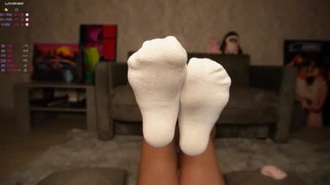 Emely online show from 27, 10, 2025