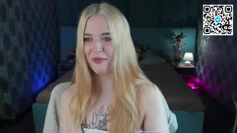 Snapshot of betany_foks chatting on 27, 5, 2026 Betany online show from 27, 5, 2026