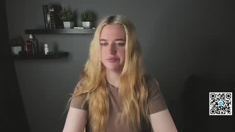 Snapshot of betany_fokss chatting on 4, 7, 2026 Bella Schedule GMT2 Mon Tue Wed Thu Fri Sat Sun 8 am from 2pm online show from 4, 7, 2026