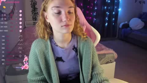 Snapshot of betty_witchy chatting on 27, 12, 2024 Dory make me happier online show from 27, 12, 2024