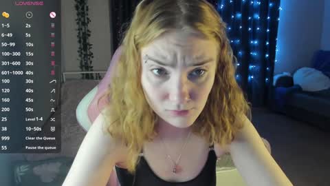 Snapshot of betty_witchy chatting on 5, 2, 2025 Dory make me happier online show from 5, 2, 2025