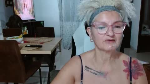 Snapshot of bety_cum3 chatting on 5, 2, 2026 bibiana online show from 5, 2, 2026