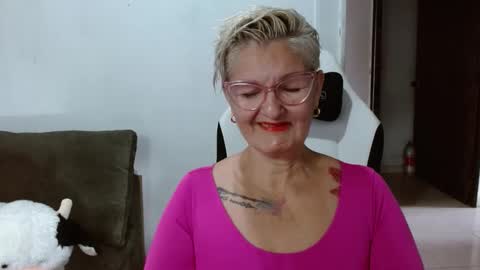 Snapshot of bety_cum3 chatting on 8, 2, 2026 bibiana online show from 8, 2, 2026