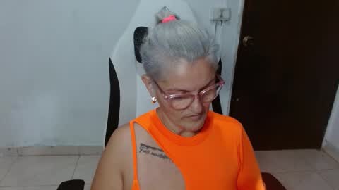 Snapshot of bety_cum3 chatting on 22, 2, 2026 bibiana online show from 22, 2, 2026