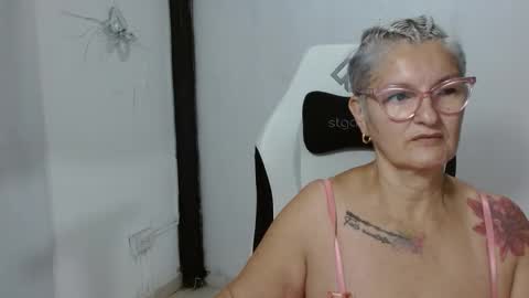 Snapshot of bety_cum3 chatting on 27, 2, 2026 bibiana online show from 27, 2, 2026