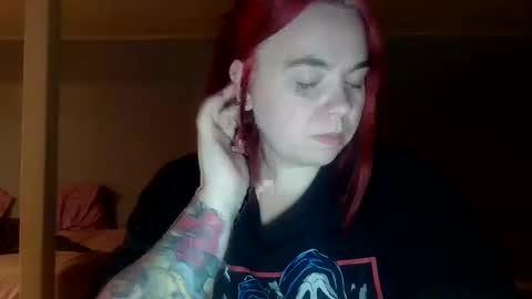 Snapshot of beverlybell chatting on 22, 12, 2024 Beverly Bell online show from 22, 12, 2024