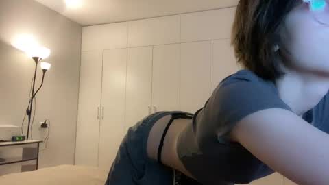 Snapshot of bezvanili chatting on 2, 3, 2025 bezvanili online show from 2, 3, 2025
