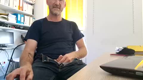 Snapshot of bi_french69 chatting on 15, 5, 2026 My name is David and if you like public exhibitions you wont be disappointed with me LoL - My favorite vibes is 44 online show from 15, 5, 2026