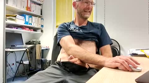Snapshot of bi_french69 chatting on 15, 6, 2026 My name is David and if you like public exhibitions you wont be disappointed with me LoL - My favorite vibes is 44 online show from 15, 6, 2026