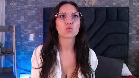 Snapshot of bianca_ks chatting on 29, 6, 2026 Bianca online show from 29, 6, 2026