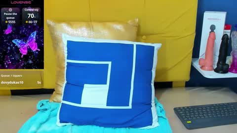 Snapshot of bianca_spear chatting on 11, 3, 2025 bianca_spear online show from 11, 3, 2025