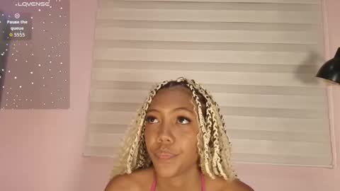 biancaa__18 online show from 21, 11, 2025