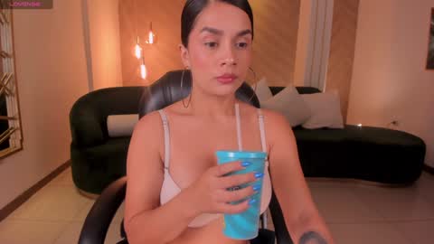 Snapshot of biancapierce_ chatting on 4, 2, 2025 Bianca Pierce online show from 4, 2, 2025
